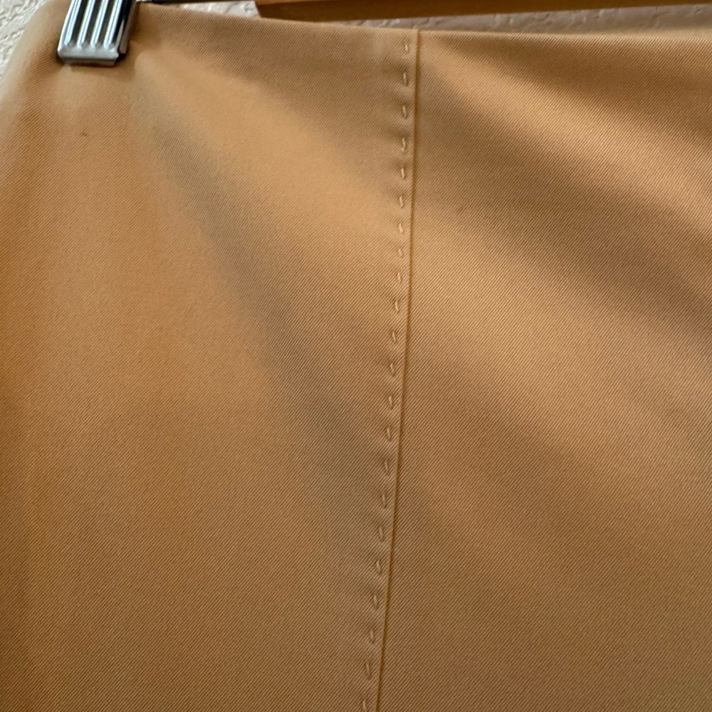 The Row Cosso Pant in Amber Beige - Picture 7 of 16
